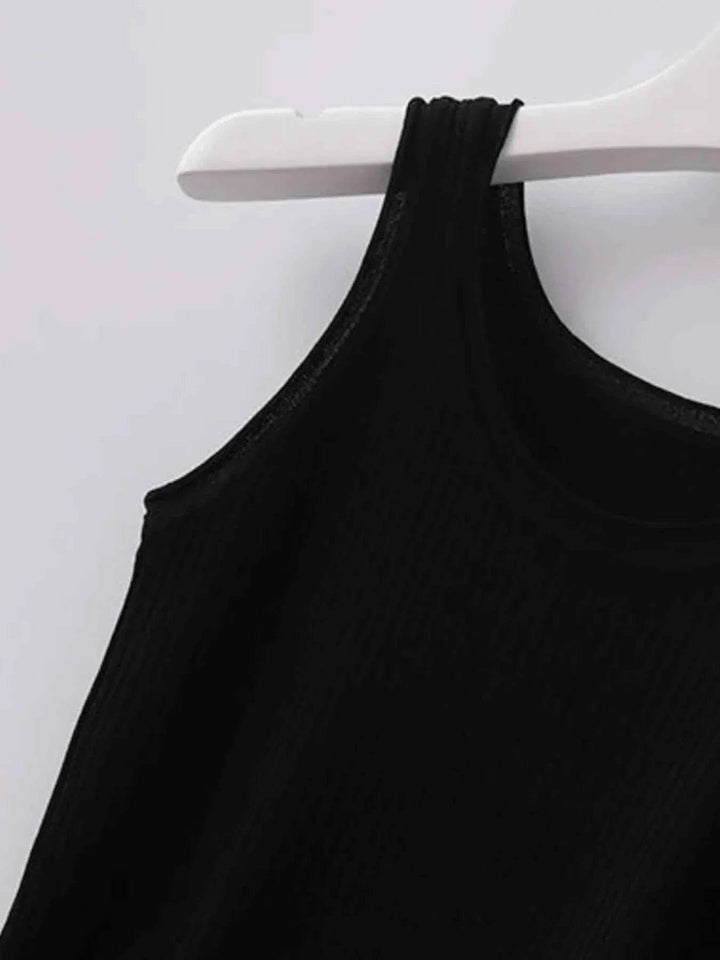 Plus Size Ribbed Knit Scoop Neck Tank Top - GiFTiFY