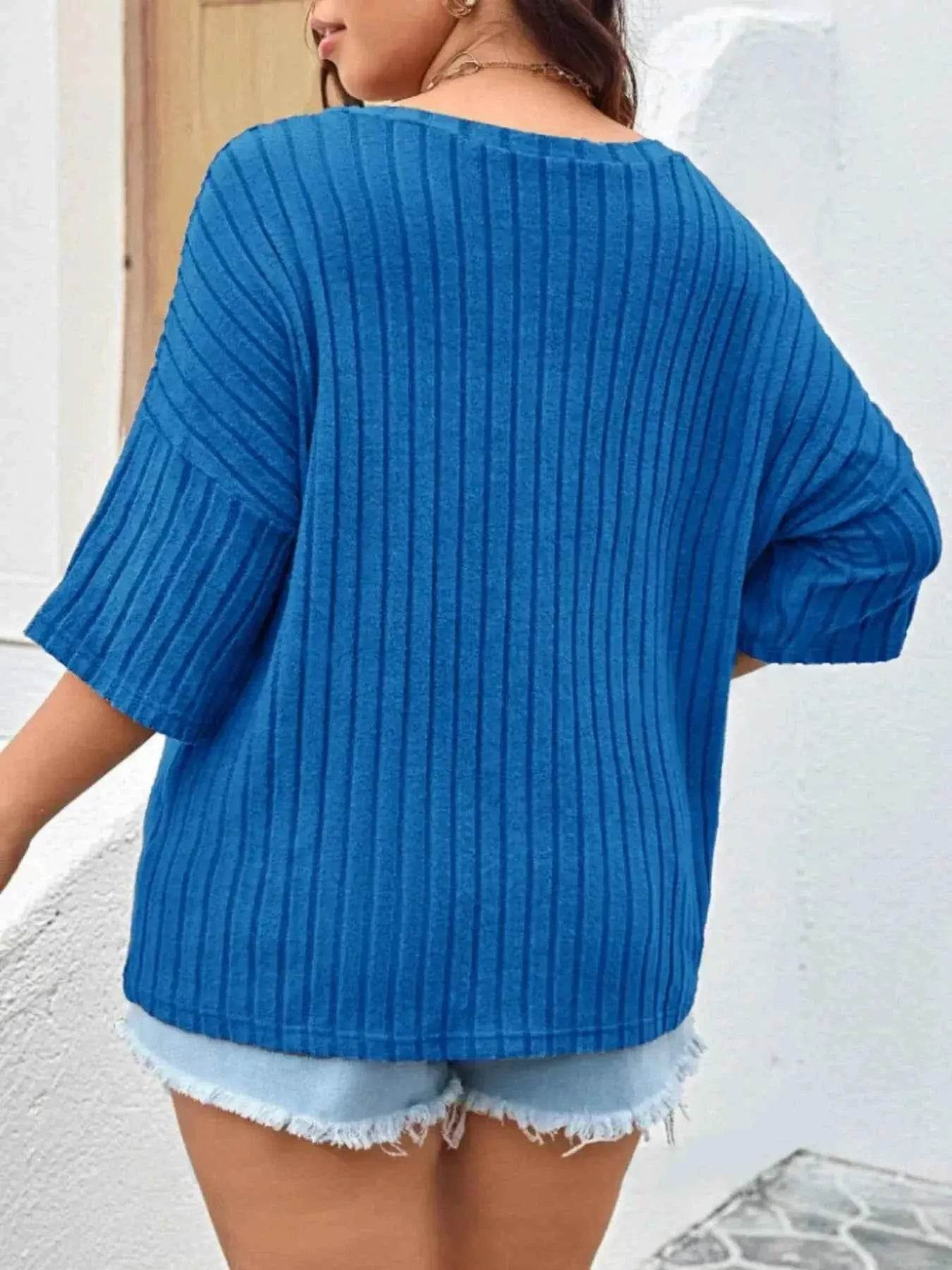Plus Size V-Neck Ribbed Knit T-Shirt - GiFTiFY