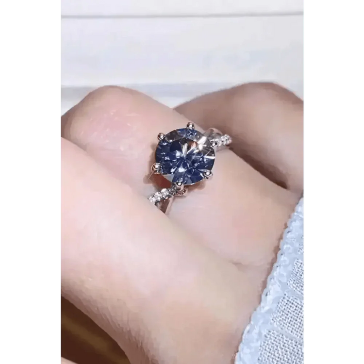 Diamond Twisted Band Ring Turn Heads 2 Carat Moissanite Ring - GiFTiFY