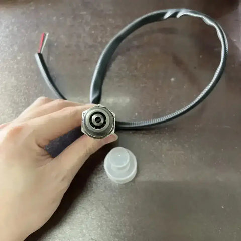 Diesel Exhaust Oxygen Sensor with Harness - GiFiFY