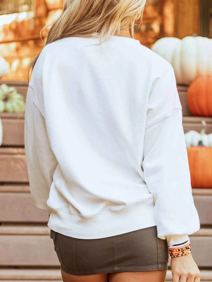 Halloween Pumpkin Patched Pattern Long Sleeve Sweatshirt - GiFTiFY