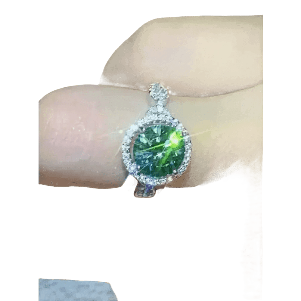 Emerald Green Moissanite Ring Jewlery by EBOYGIFTS