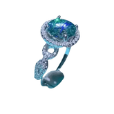 Emerald Green Moissanite Ring - GiFTiFY