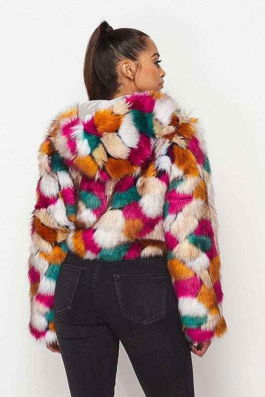 Fasheabe Multicolor Faux Fur Hooded Jacket With Front Zipper - GiFTiFY