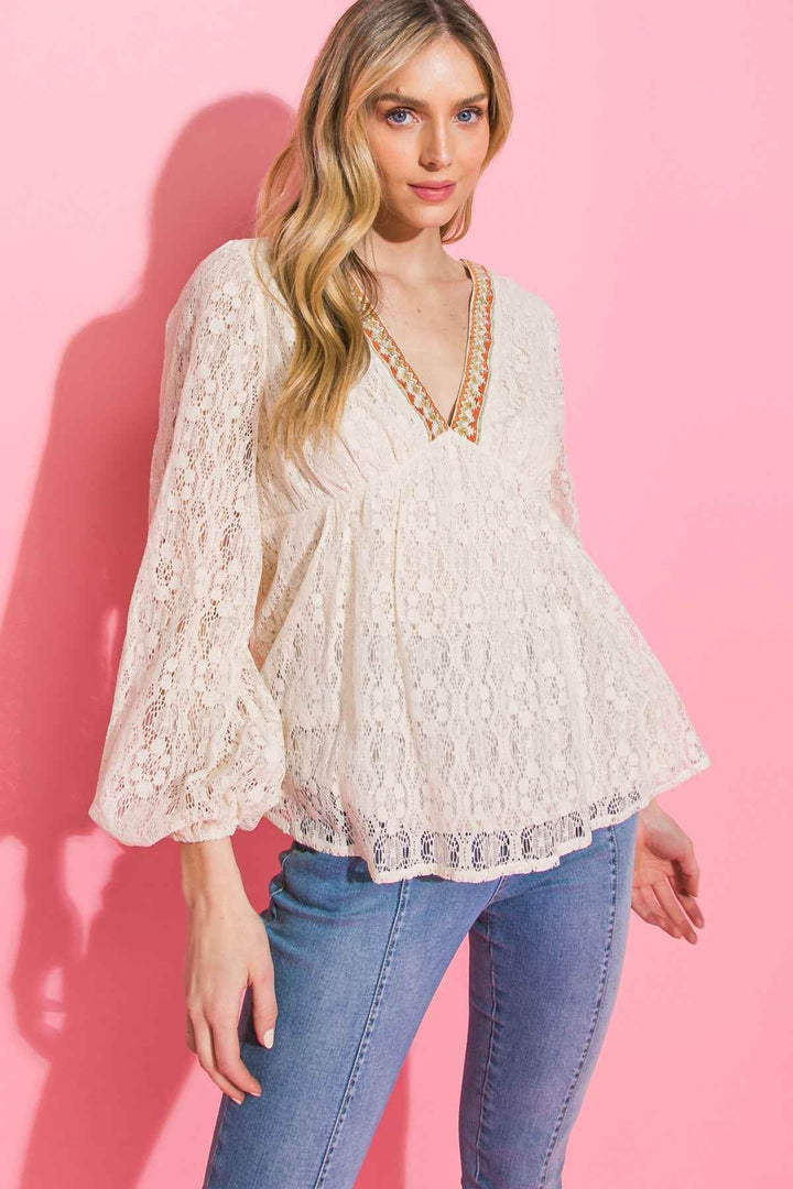 ESSENCE OF ELEGANCE LACE TOP - GiFTiFY