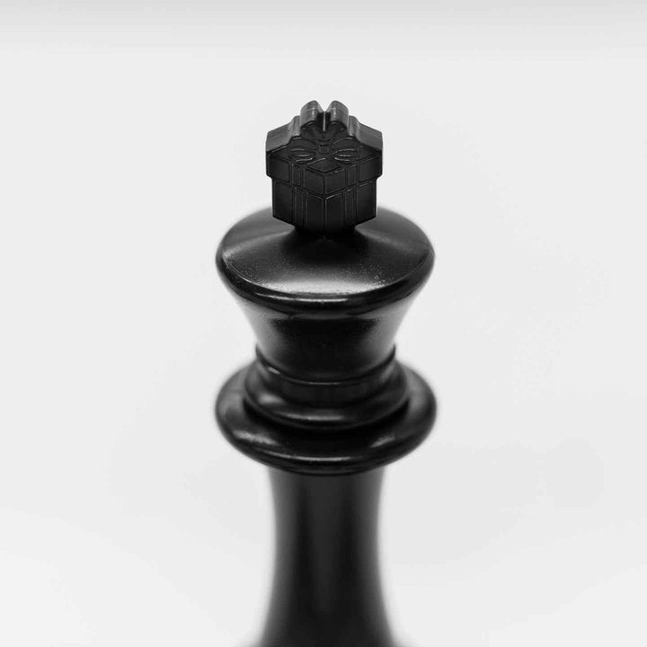 The Gift of Chess Lightweight Tournament Chess Set - GiFTiFY