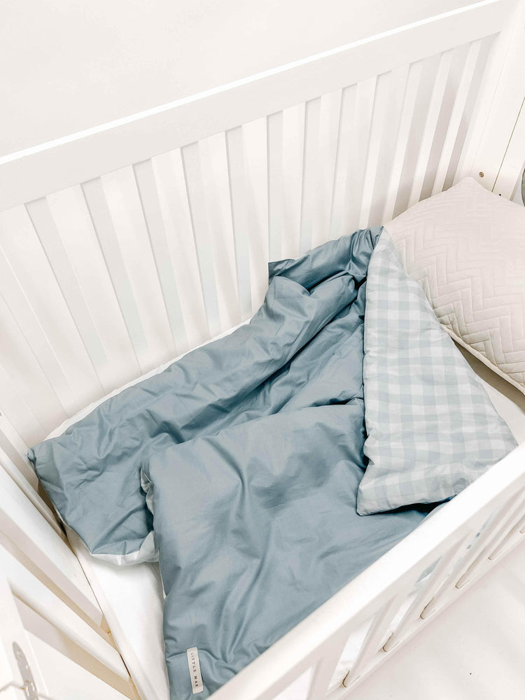 Marine Gingham Quilted Blanket - GiFTiFY