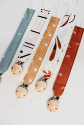 Twinkle Pacifier Clip - GiFTiFY