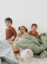 Chestnut Gingham Quilted Blanket - GiFTiFY