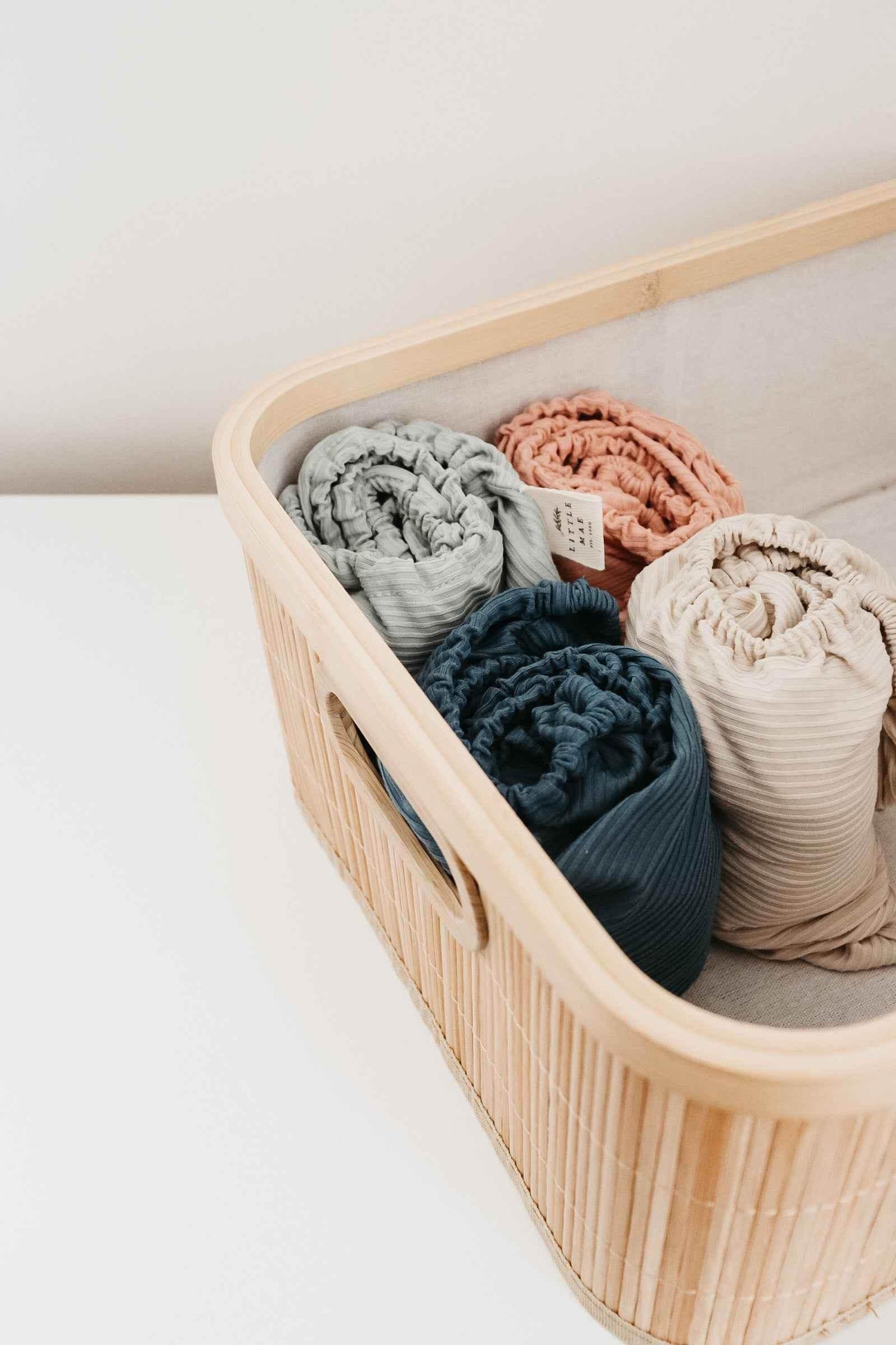 Seafoam Ribbed Changing Pad Cover - GiFTiFY