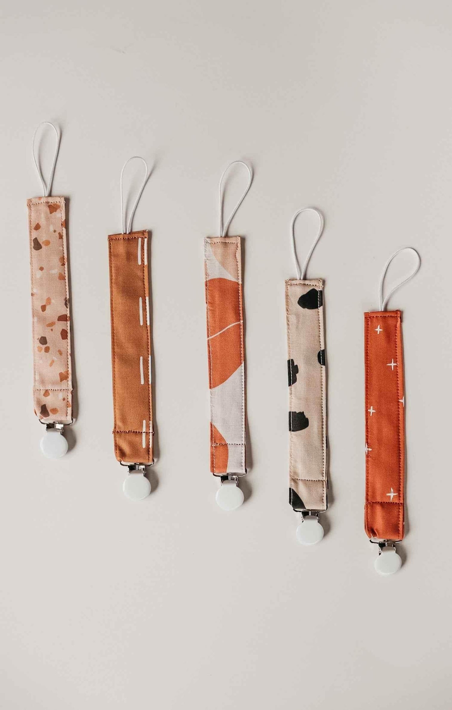 Starlight Pacifier Clip - GiFTiFY