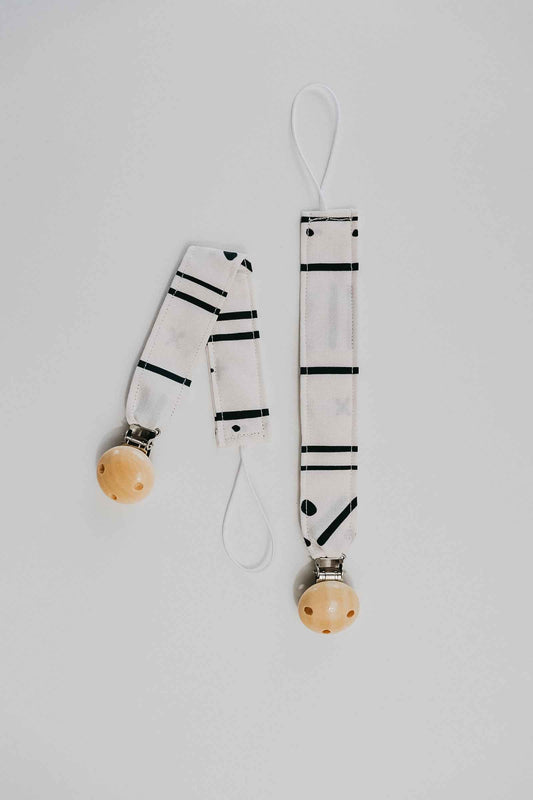Dash Pacifier Clip