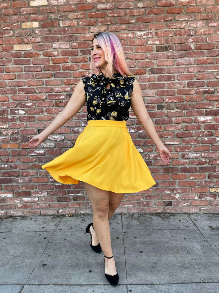 Bee Kind Bow Top - GiFTiFY