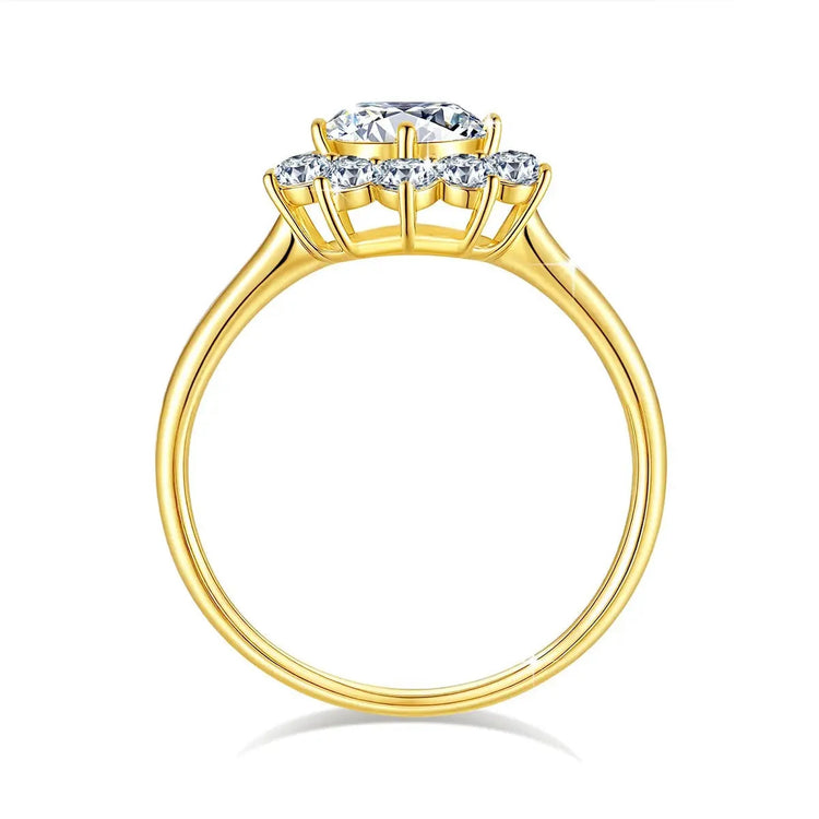 14K Gold Moissanite Flower Ring - GiFTiFY