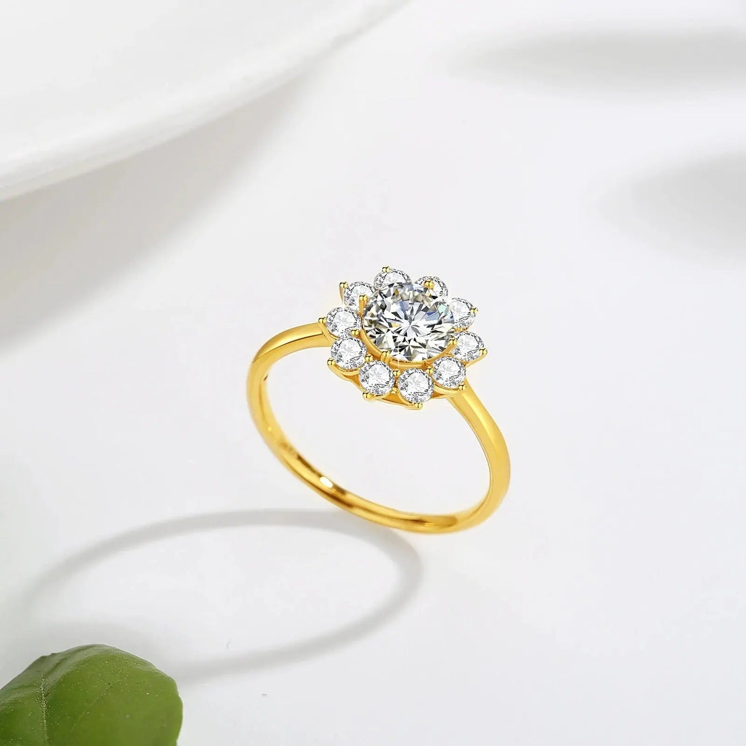 14K Gold Moissanite Flower Ring - GiFTiFY