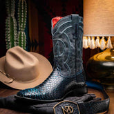 Missouri Black / Blue - GiFTiFY