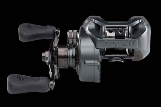 Novus Elite Casting Reel denalifishing