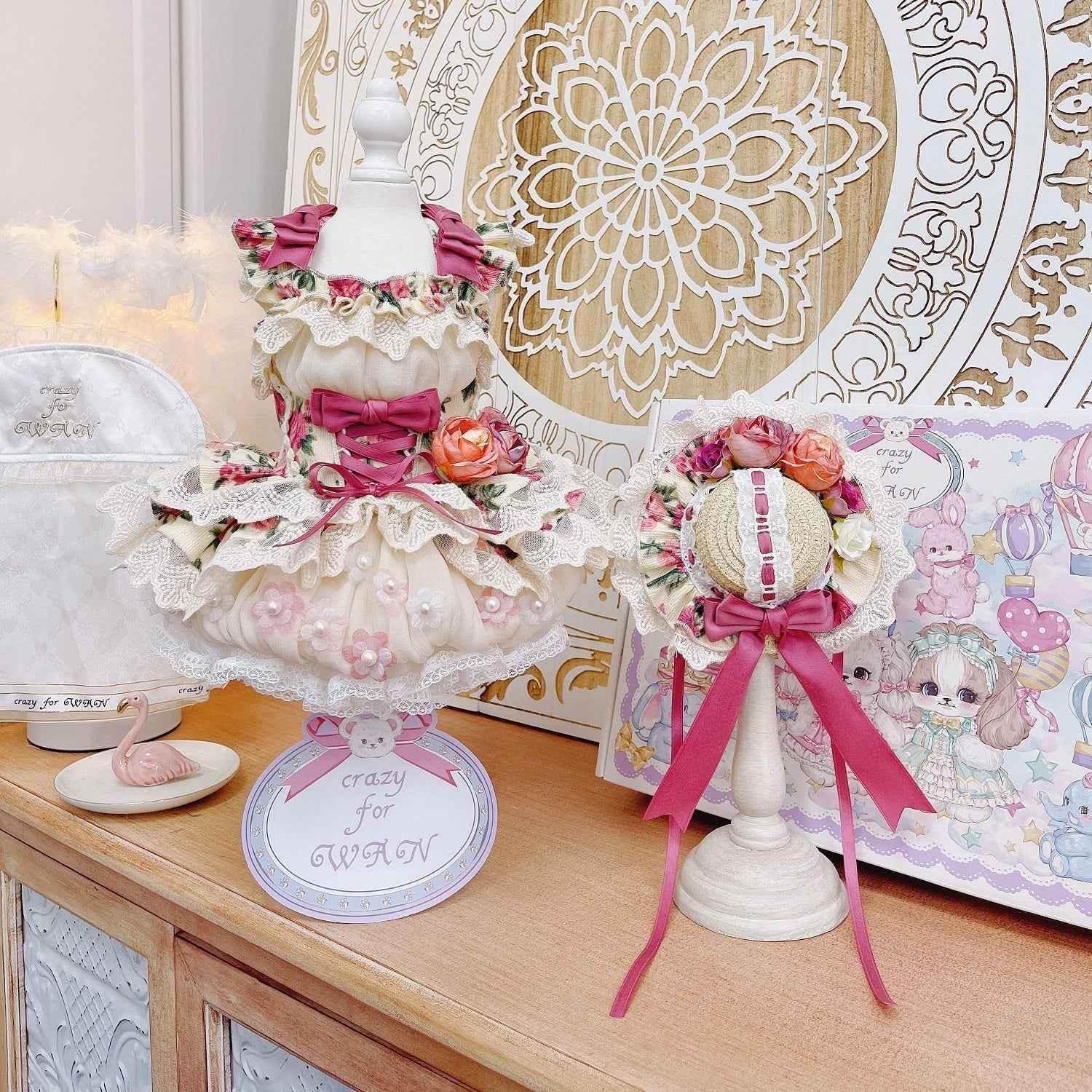 High quality Rosé Blossom Couture Dog Dress & Hat Set - GiFTiFY