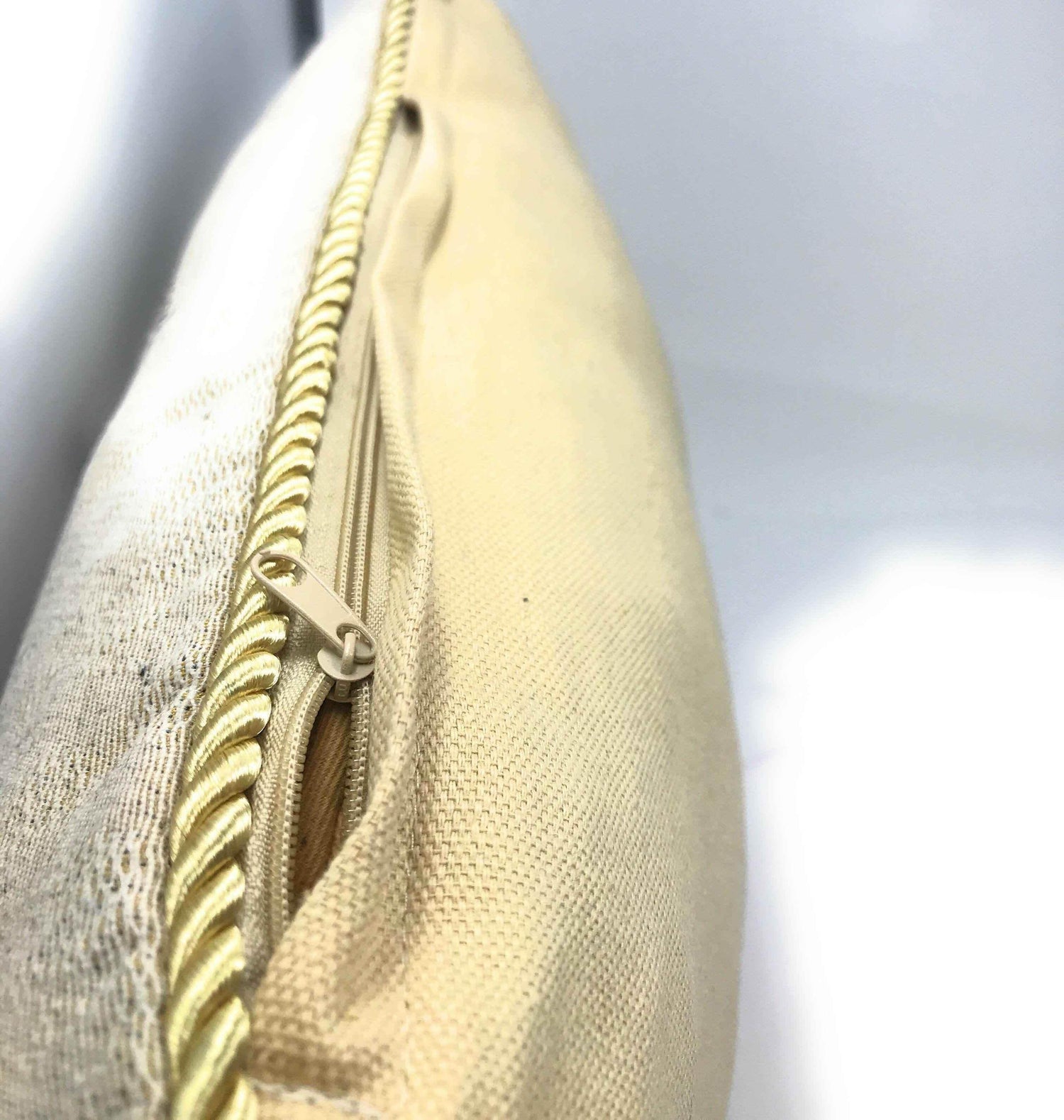 DaDa Bedding Set of 2-Pieces Nectarine Fruits Garden Tapestry Throw Pillow Covers w/ Inserts - 18" x 18"