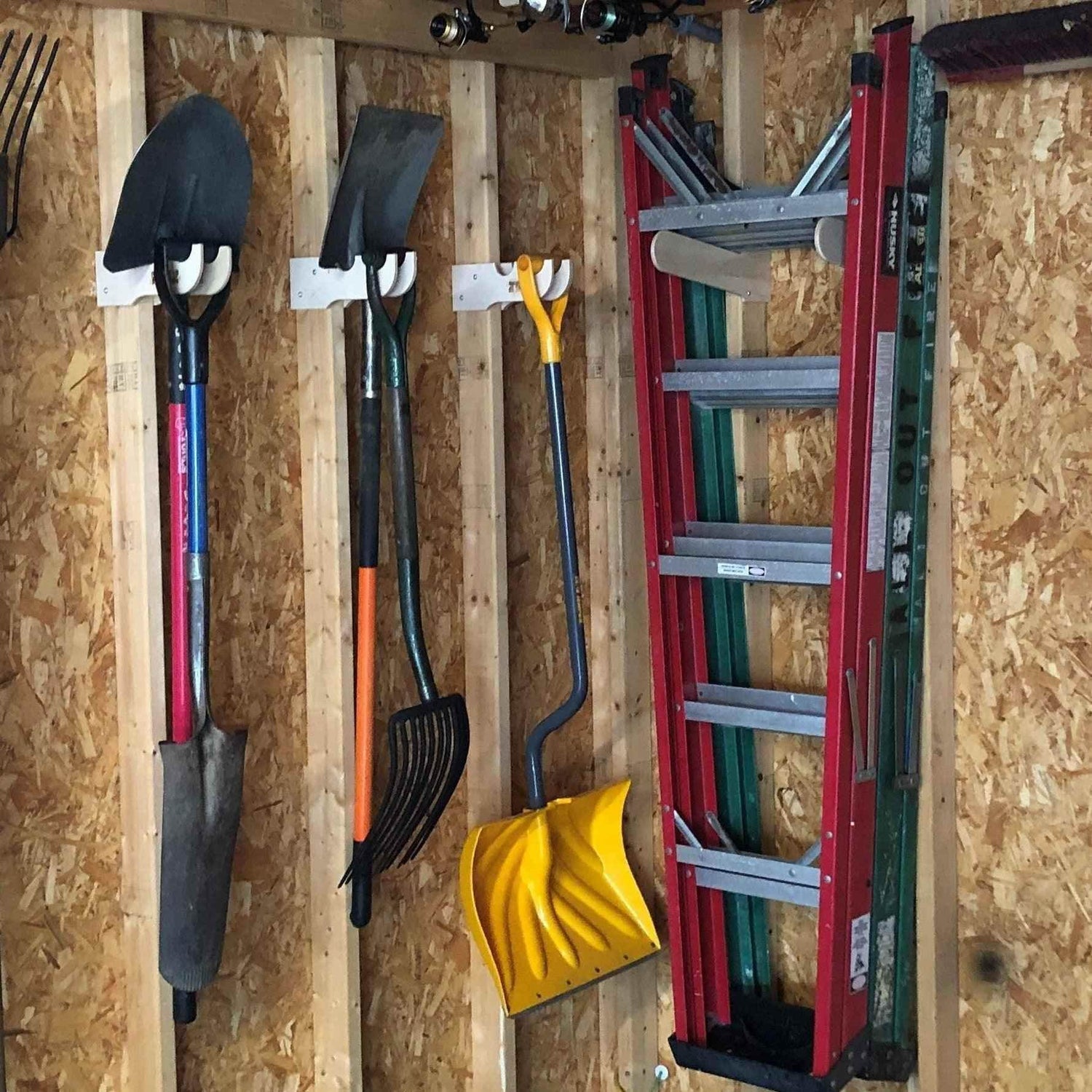 Shed Tool Organizer – Step Ladder & Yard Tool Storage Rack - GiFTiFY