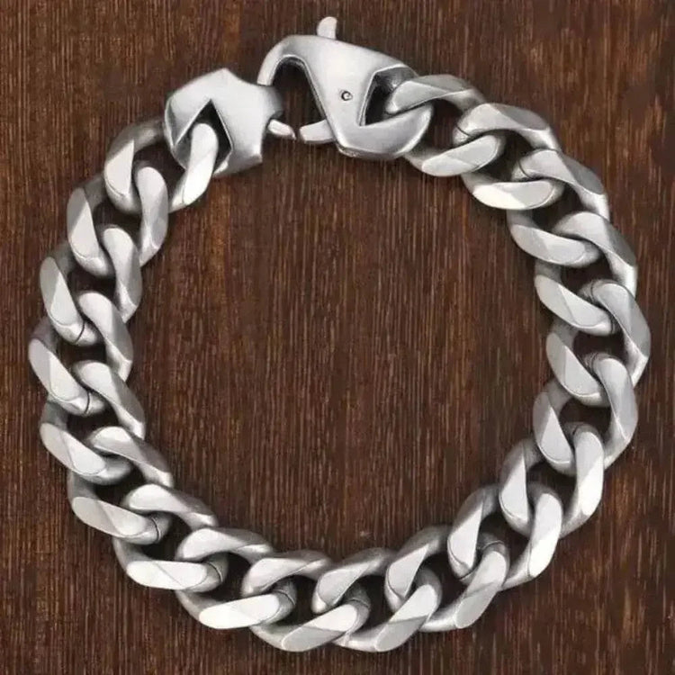 Stylish Matte Silver 15mm Chain Bracelet - GiFTiFY