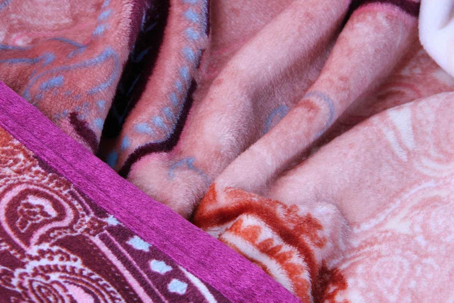 DaDa Bedding Paisley Dreams Floral Burgundy Mink Fleece Flannel Throw Blanket (XY0025) - GiFTiFY